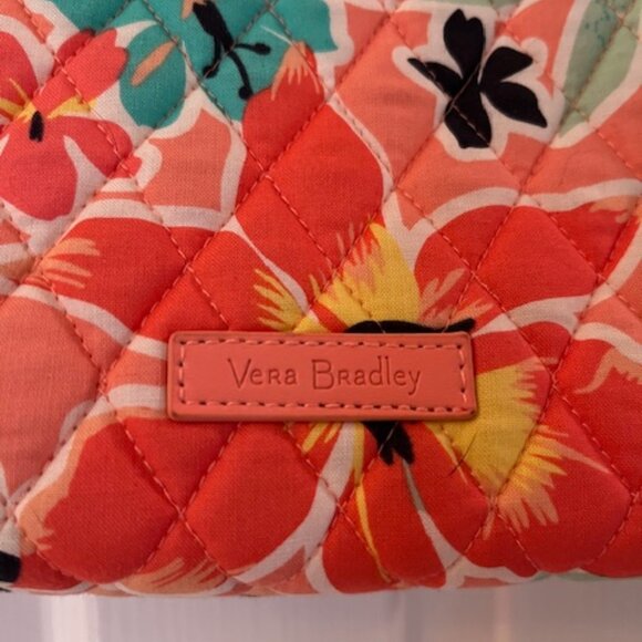 VERA BRADLEY | Rainforest Lily Coral Pattern Tote-Like NEW! - Picture 2 of 16